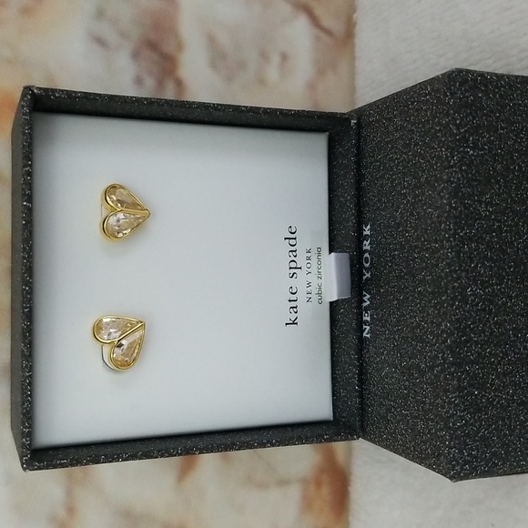 New kate spade Rock Solid Crystal Heart Stud Earrings - Picture 1 of 7